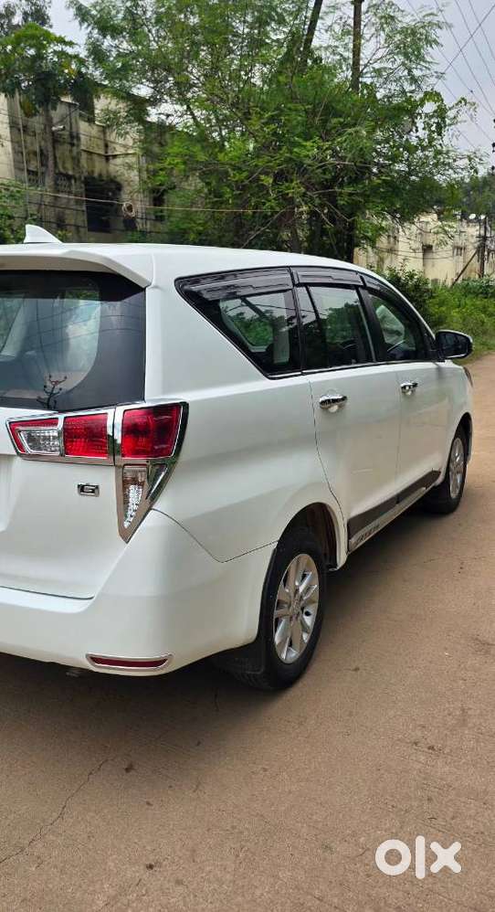 Toyota Innova Crysta 2.4 G Mt, 2019, Diesel