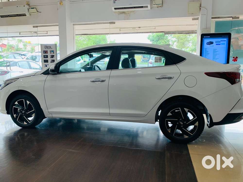 Hyundai Verna 2020 Petrol 26300 Km Driven
