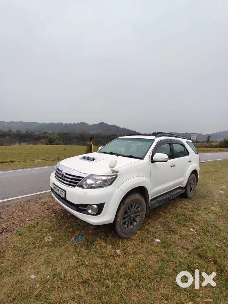 Toyota Fortuner 2015 Diesel 163000 Km Driven