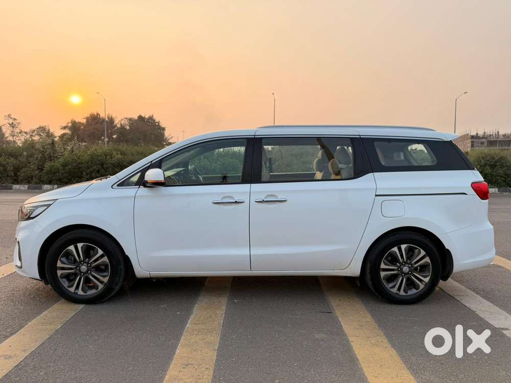 Kia Carnival Prestige, 2020, Diesel