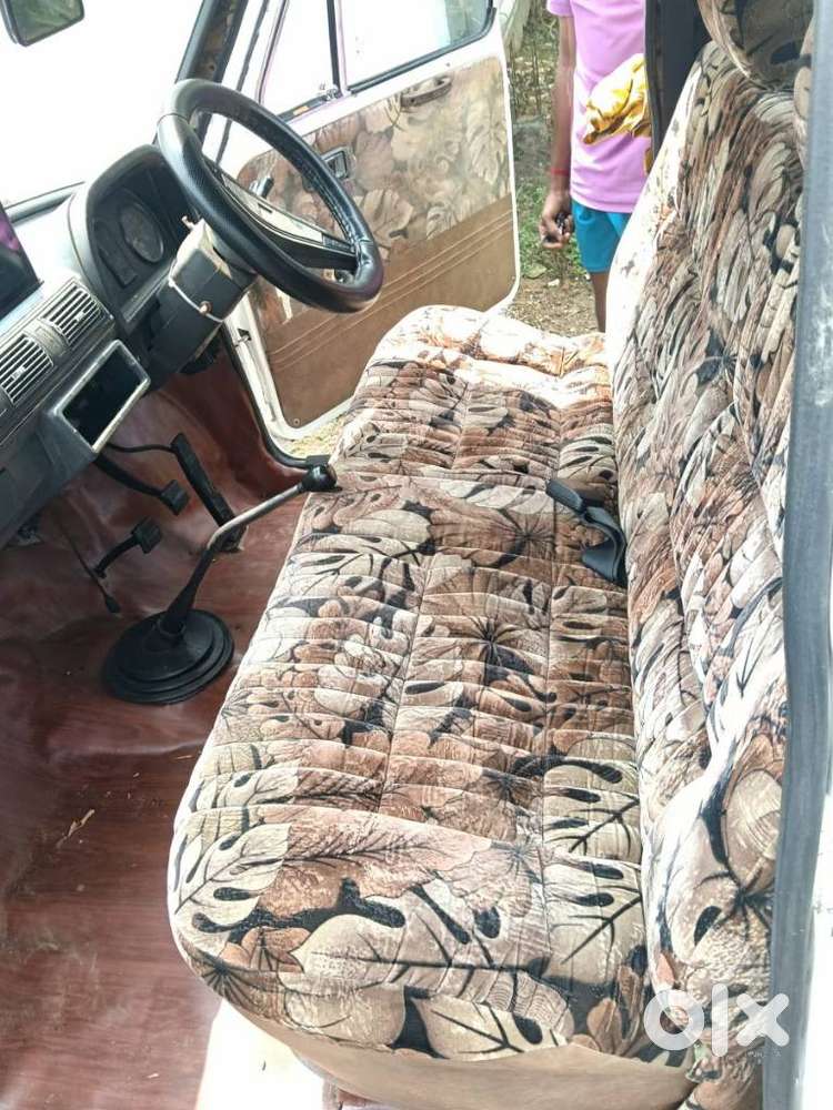 Ambassador Classic 2000 Dsz Ac, 2000, Diesel