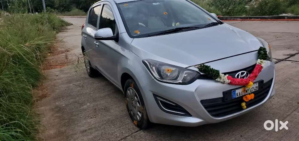 Hyundai I20 Megna Petrol