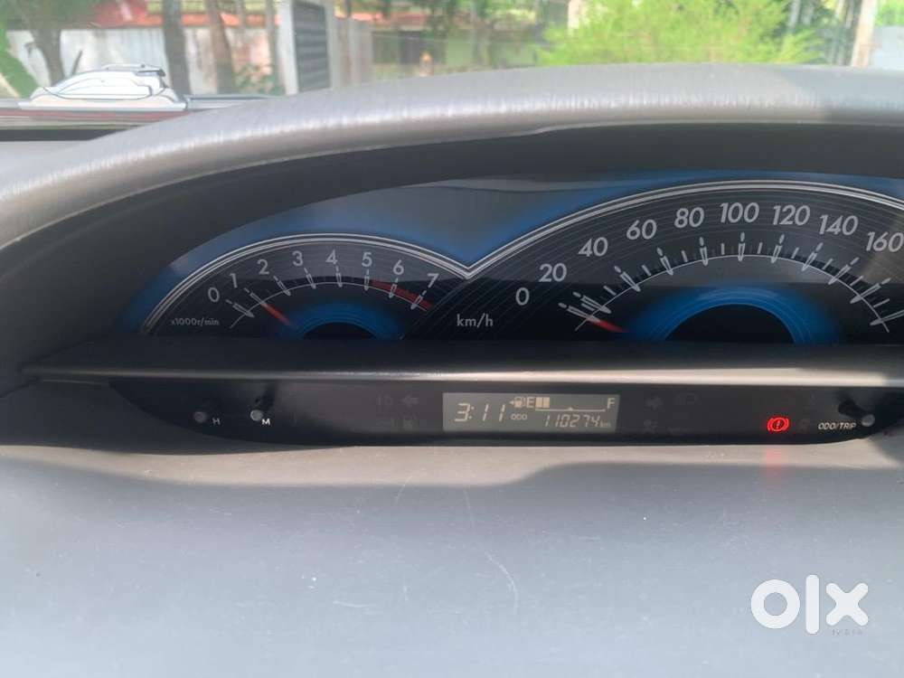 Toyota Etios Liva 2015