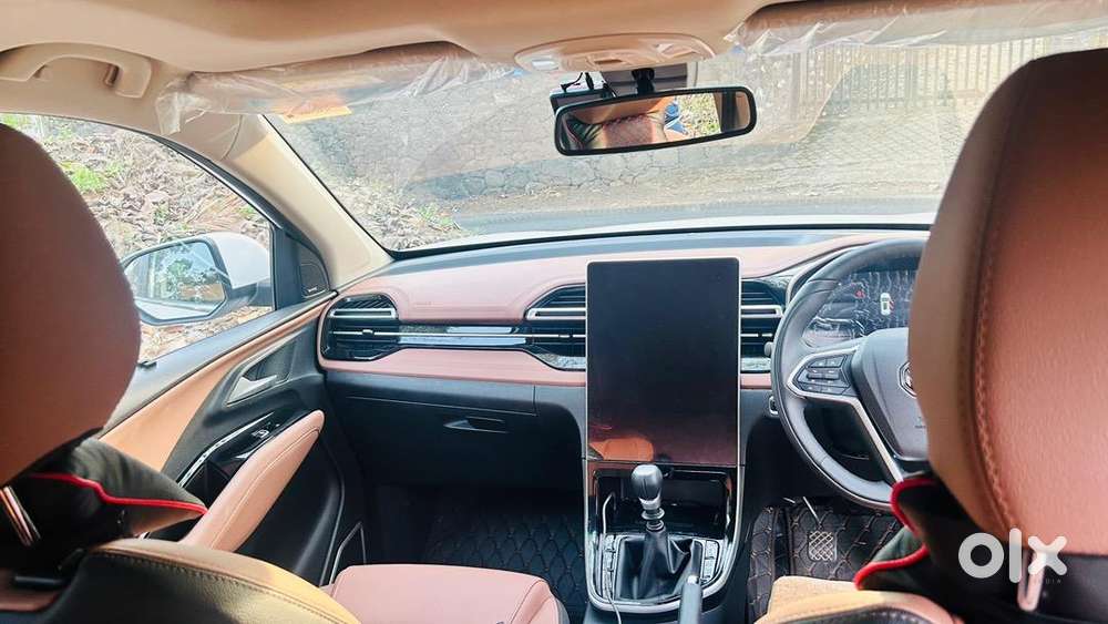 Mg Hector Plus 2025 Diesel 10250 Km Driven