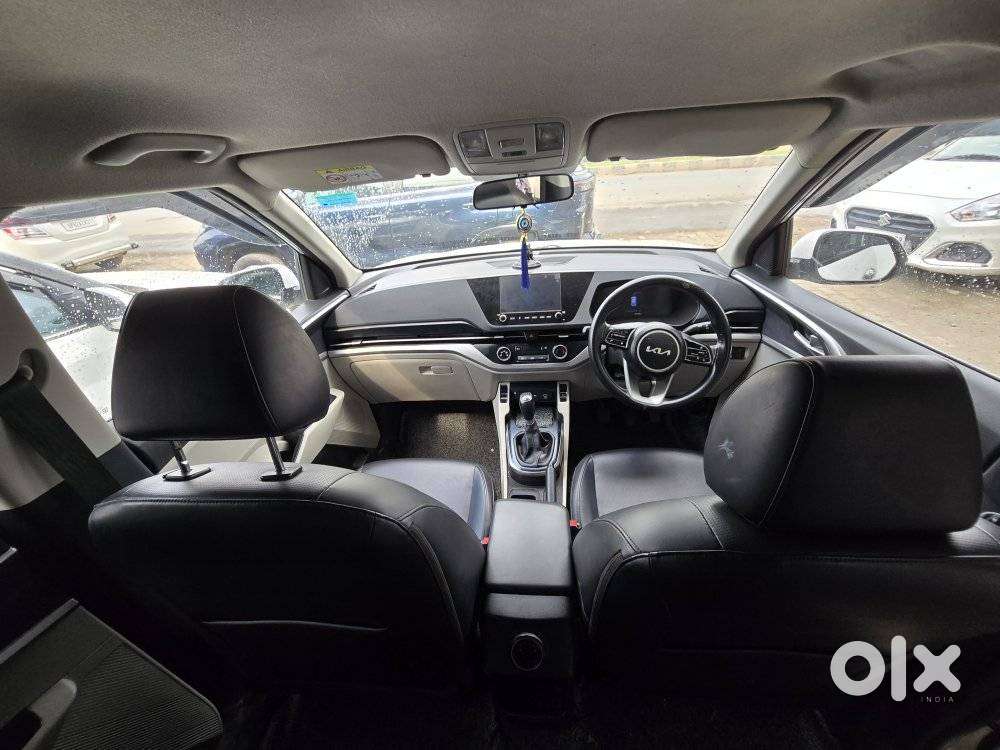 Kia Carens 1.4 Premium 7 Str, 2024, Petrol