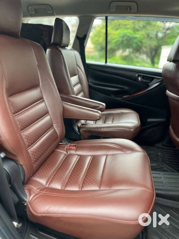 Toyota Innova Crysta 2.4 Gx Limited Edition At 7 Str, 2021, Diesel