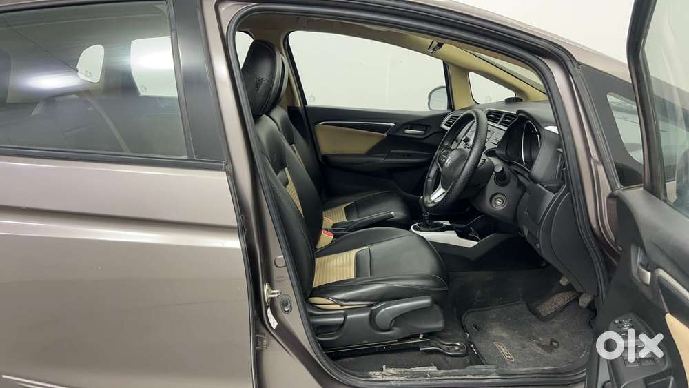 Honda Jazz [ ] 1.2 V I-vtec Mt, 2016, Petrol
