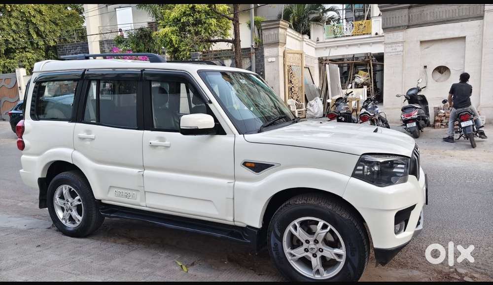 Mahindra Scorpio Classic 2.2 S Mt 7 Str, 2017, Diesel