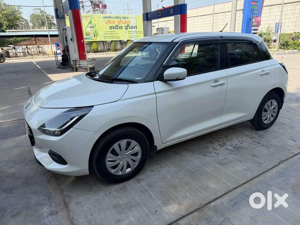 Maruti Suzuki Swift Vxi Ags, 2025, Petrol
