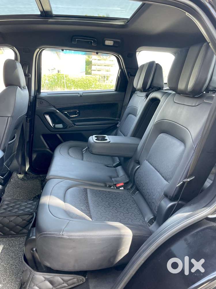 Tata Safari Accomplished Plus Dark Edition At, 2024, Diesel