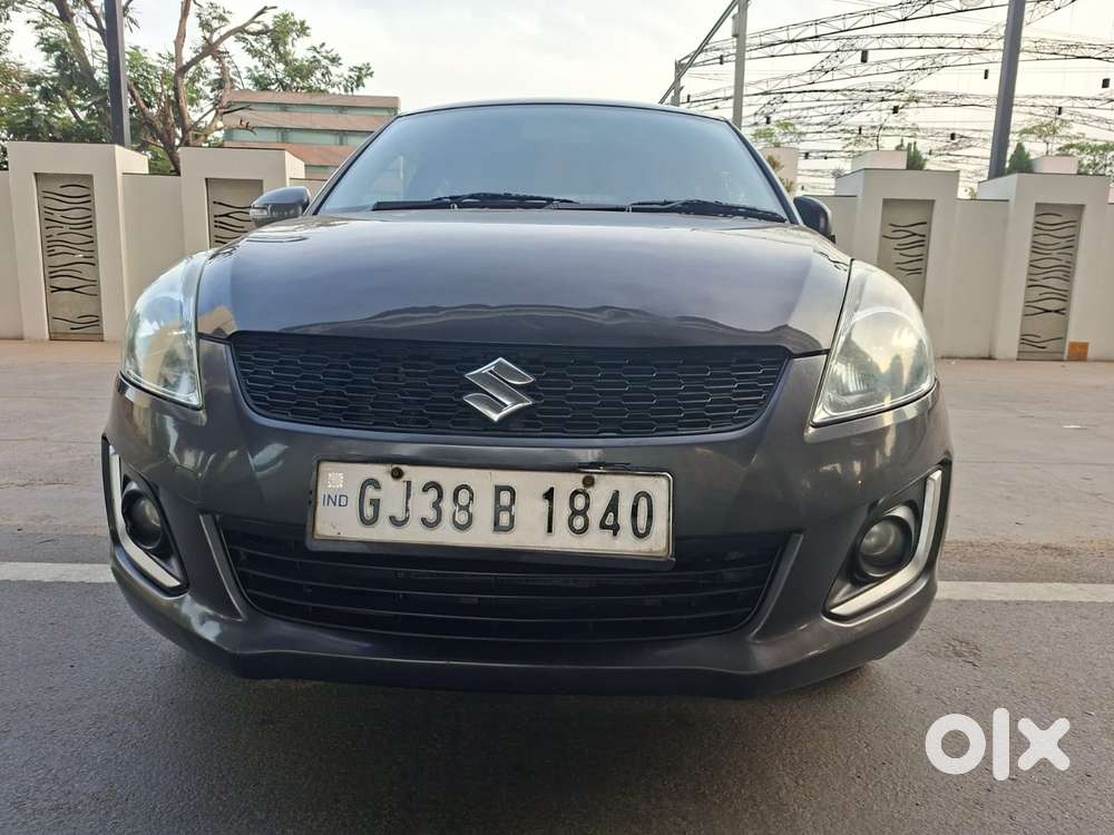 Maruti Suzuki Swift Vxi + Manual, 2017, Petrol