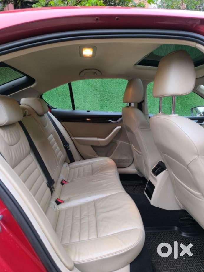 Skoda Octavia 2013-2017 Style Plus 1.8 Tsi At, 2017, Petrol