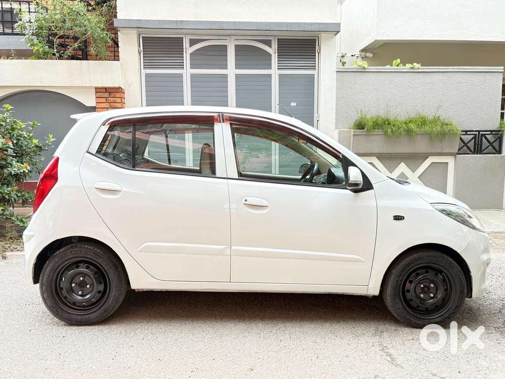 Hyundai I10 Sportz 1.2 Automatic Kappa2, 2011, Petrol