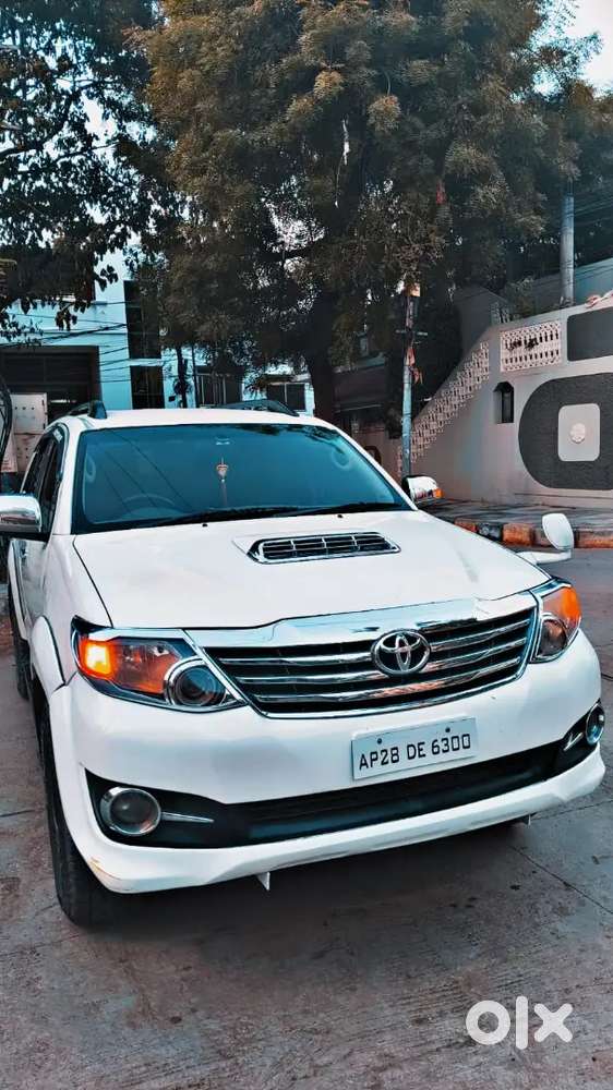 Toyota Fortuner Legender 2010