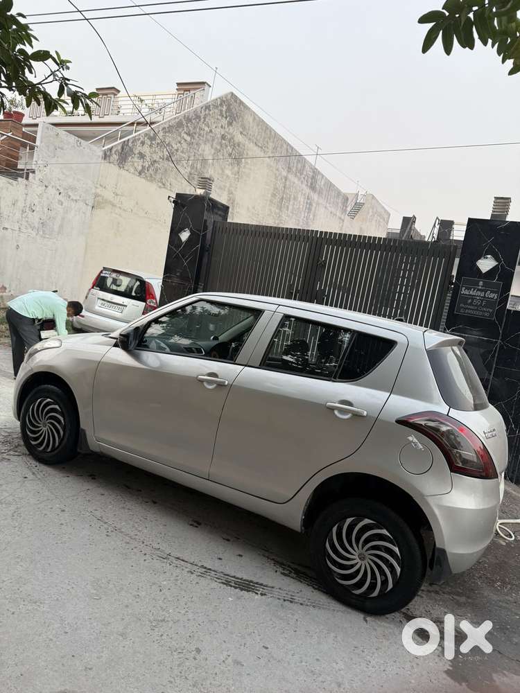 Maruti Suzuki Swift, 2015, Petrol