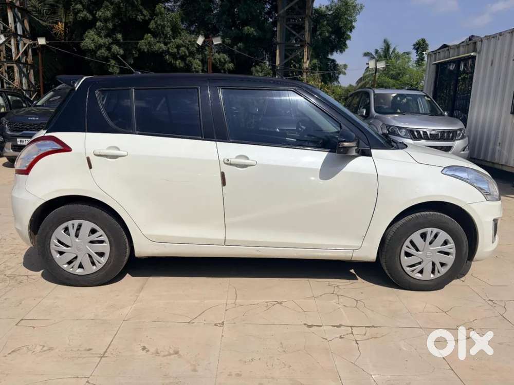 Maruti Suzuki Swift Vxi, 2016, Petrol