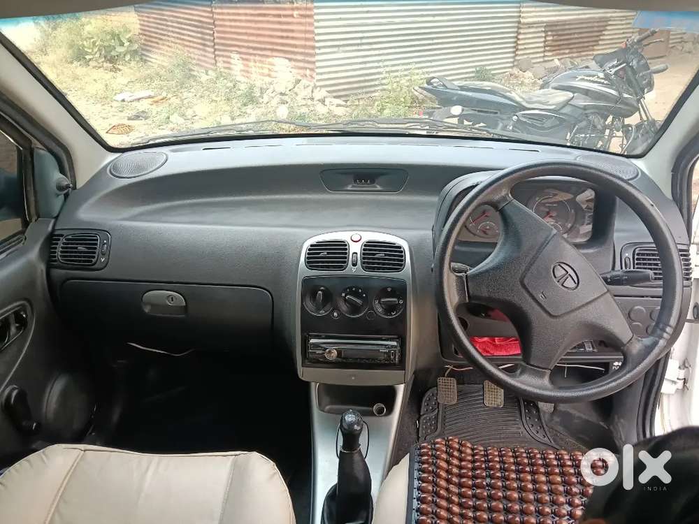 उत्तम कंडिशन मध्ये वापरलेली आहे एक हाती चाललेली गाडी आहे