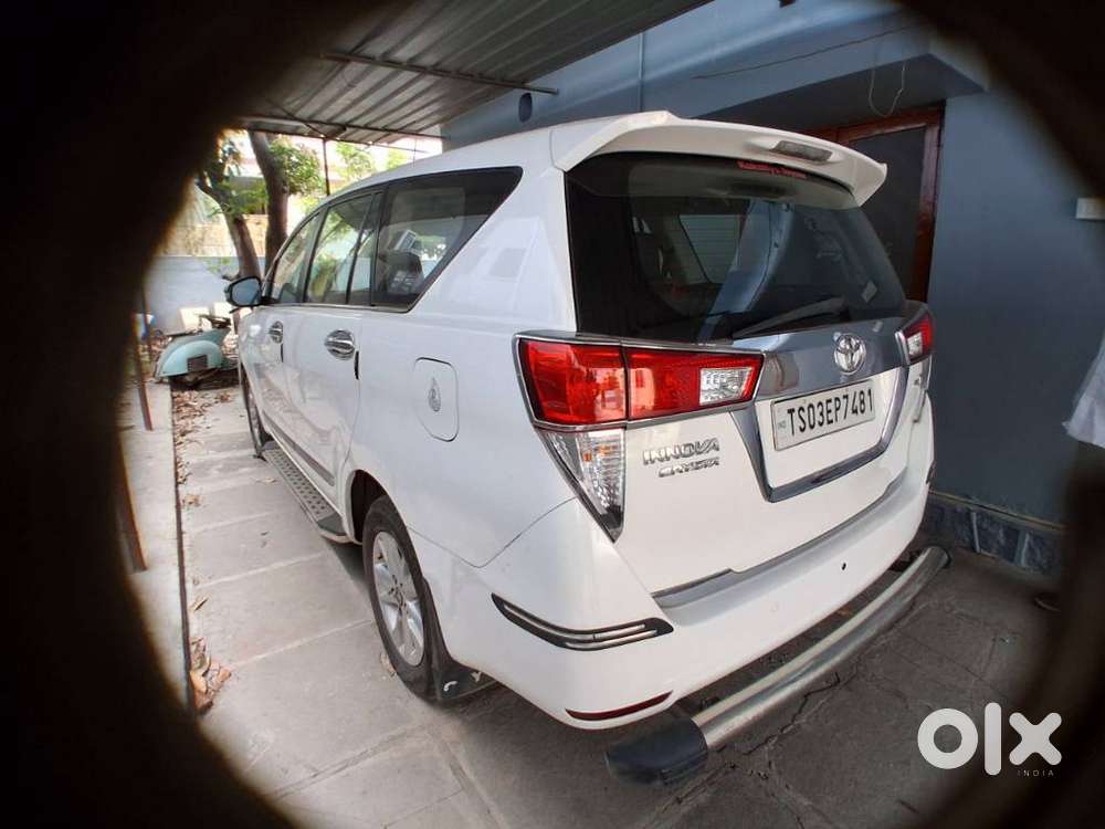 Toyota Innova Crysta 2.4 Gx Limited Edition 8 Str, 2017, Diesel