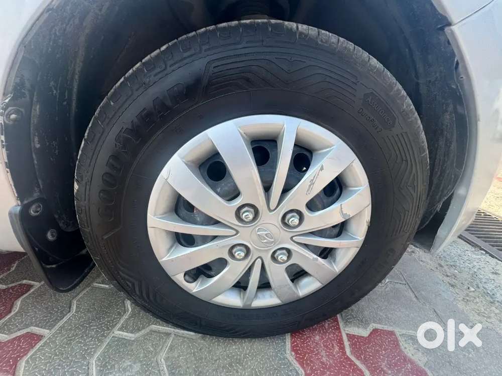 Hyundai I10 2017 Petrol 75140 Km Driven