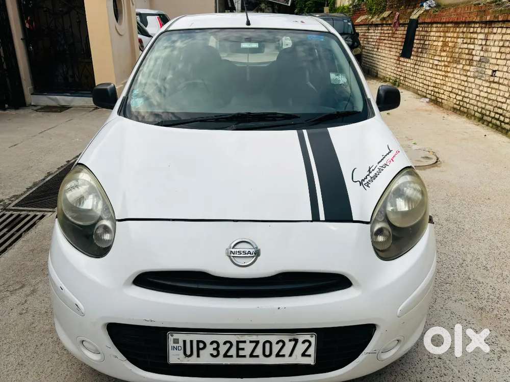 Nissan Micra Active 2013