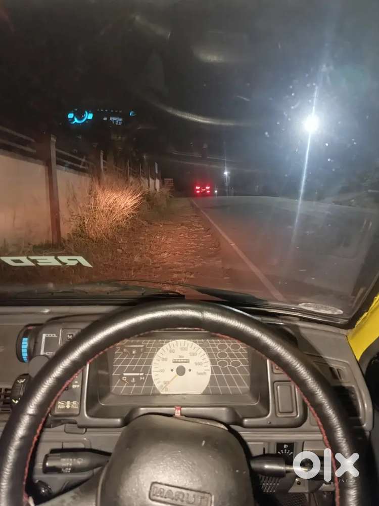 Maruti Suzuki 800 2005 Petrol Well Maintained