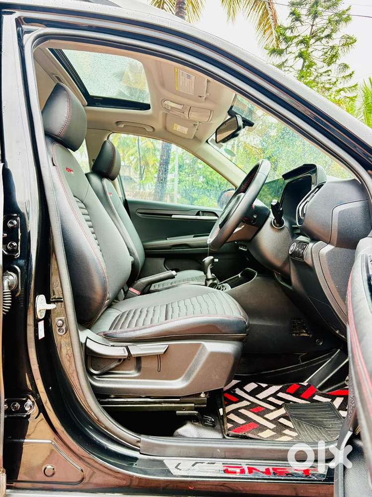 Kia Sonet 2022 Petrol Automatic 2nd