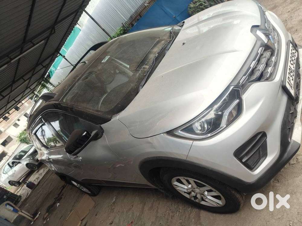 Renault Triber Rxt, 2021, Petrol