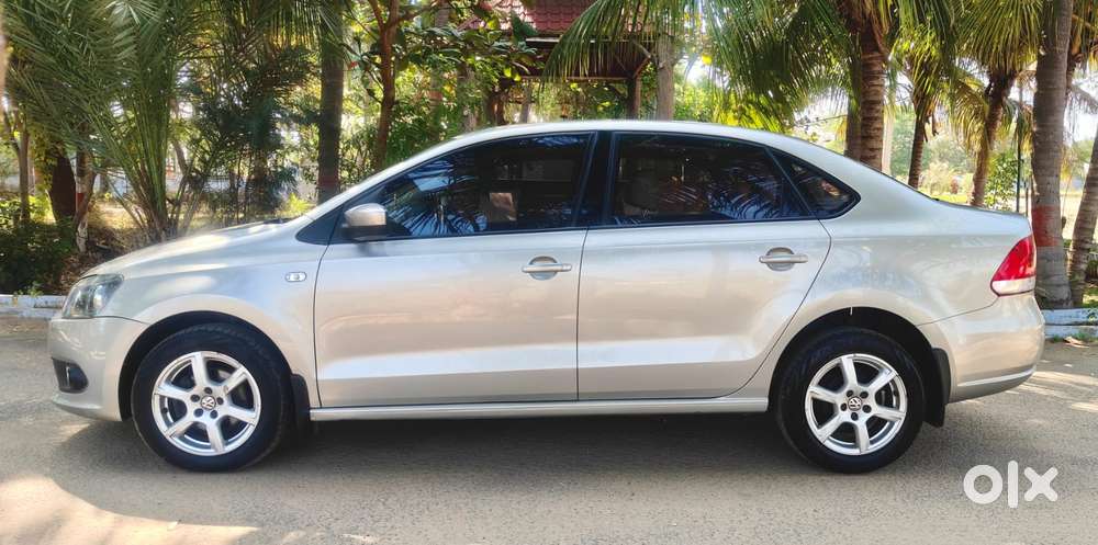 Volkswagen Vento 2013-2015 Magnific 1.6 Highline, 2015, Diesel