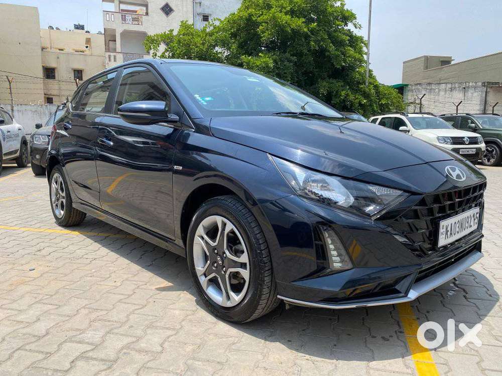 Hyundai I20 Sportz 1.2 Ivt, 2024, Petrol