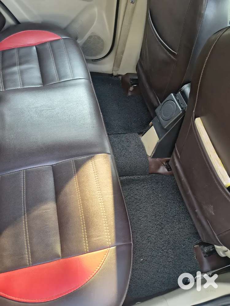 Well Maintained Single Used Tourist Car For Sell