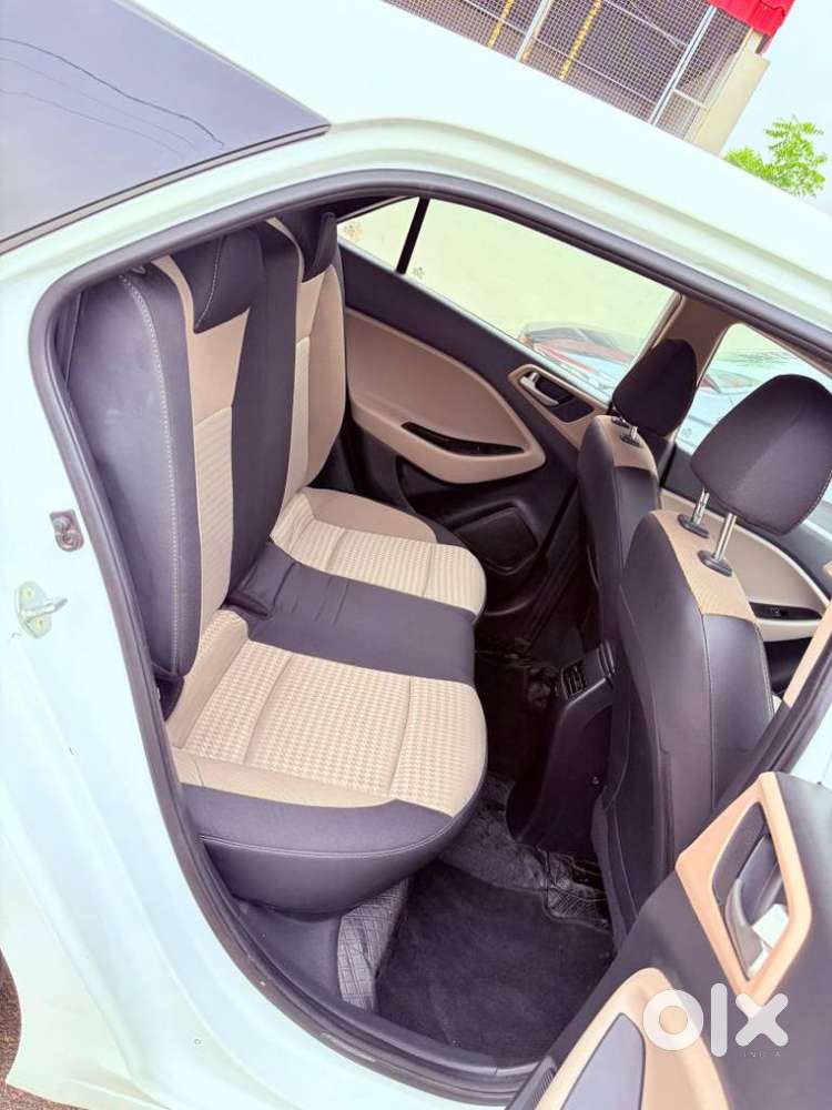 Hyundai I20 Sportz Plus, 2020, Petrol