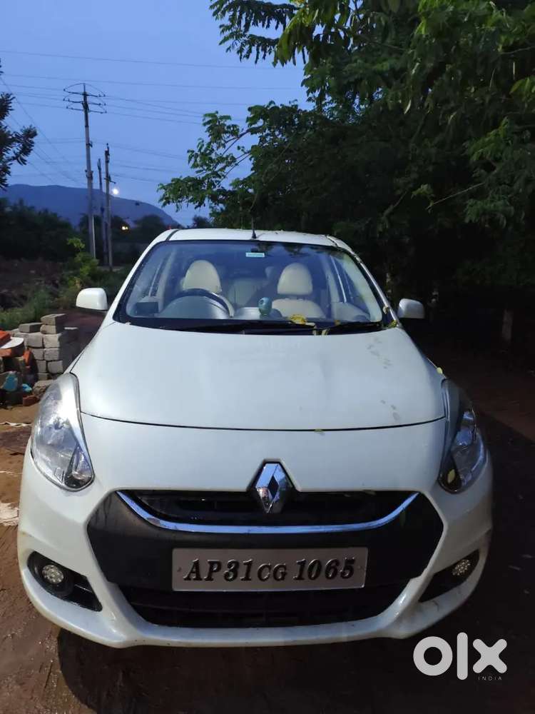 Renault Scala 2014 Diesel 30000 Km Driven