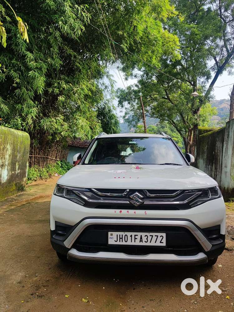 Maruti Brezza Petrol 2023