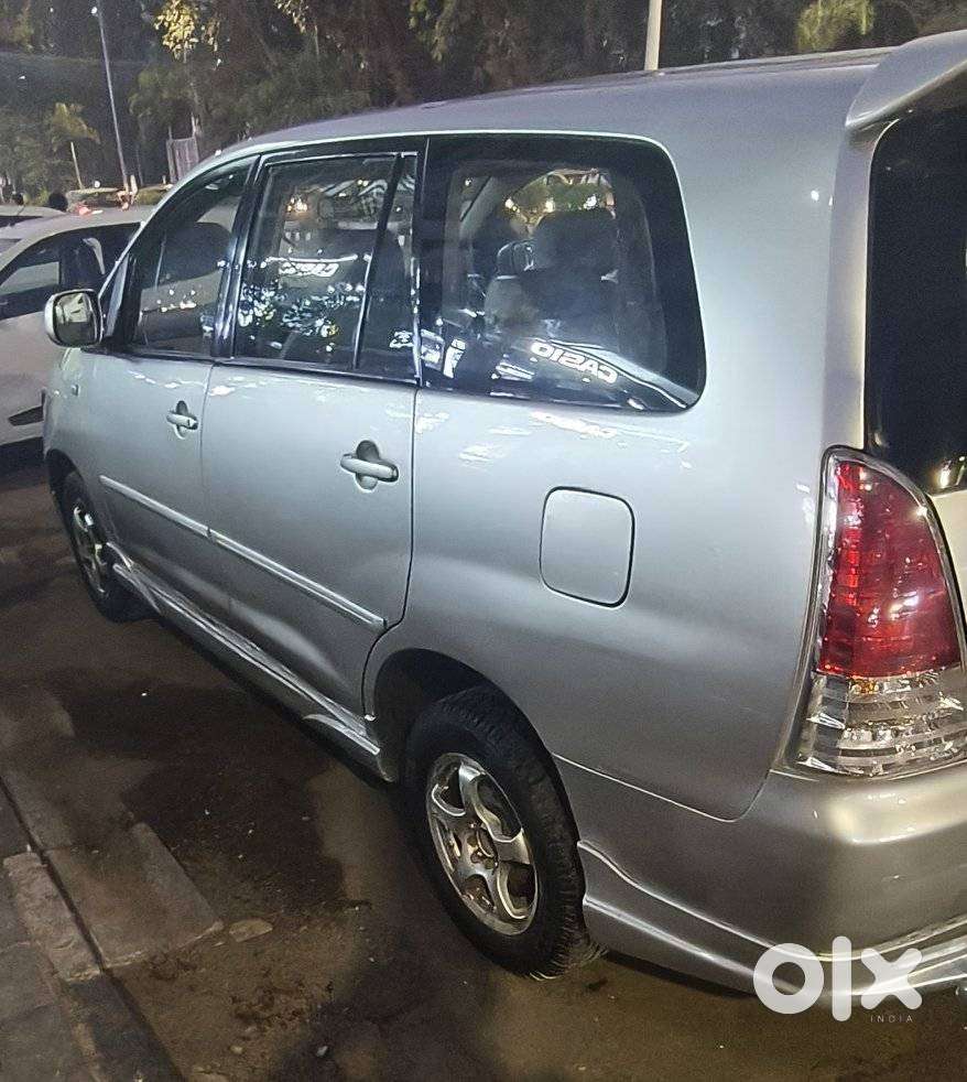 Toyota Innova 2.5 G (diesel) 8 Seater, 2006, Diesel