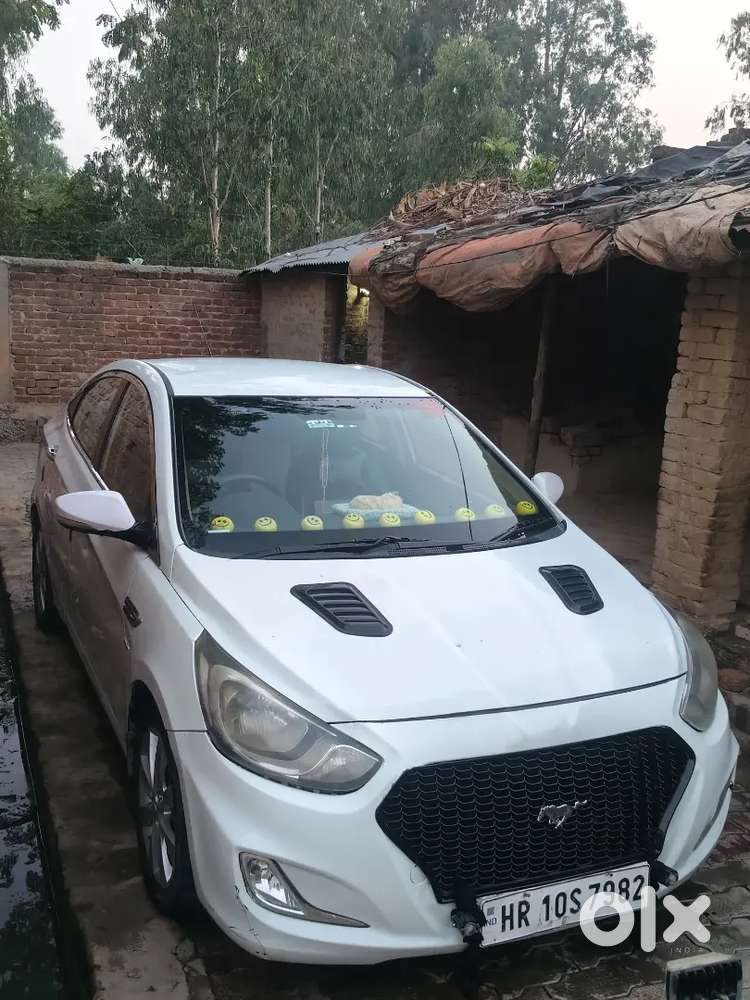 Hyundai Verna 2012