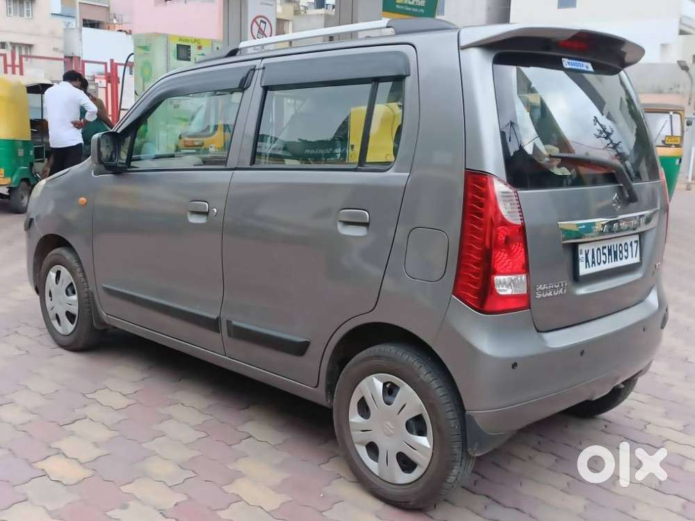 Maruti Suzuki Wagon R 1.0 Vxi Amt, 2018, Petrol