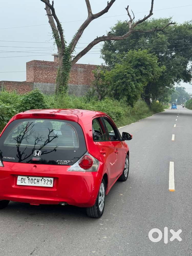 Honda Brio Petrol +cng 2015