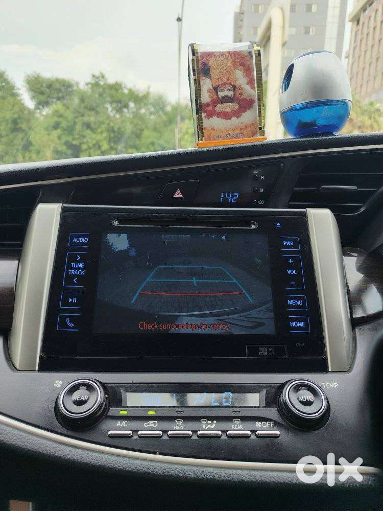 Toyota Innova Crysta 2.7 Zx At, 2017, Petrol