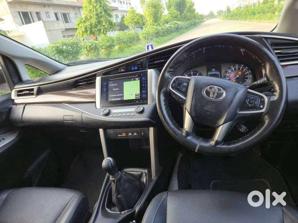 Toyota Innova Crysta 2.4 Z 7 Str, 2016, Diesel