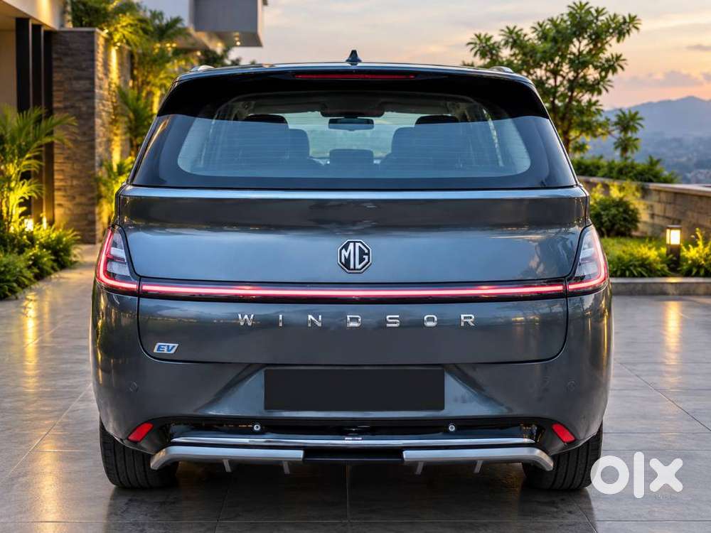 Mg Windsor Ev Essence, 2024, Electric