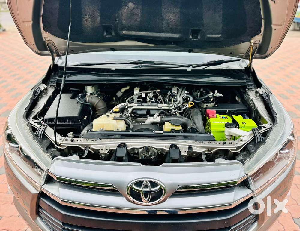 Toyota Innova Crysta 2.4 V, 2017, Diesel
