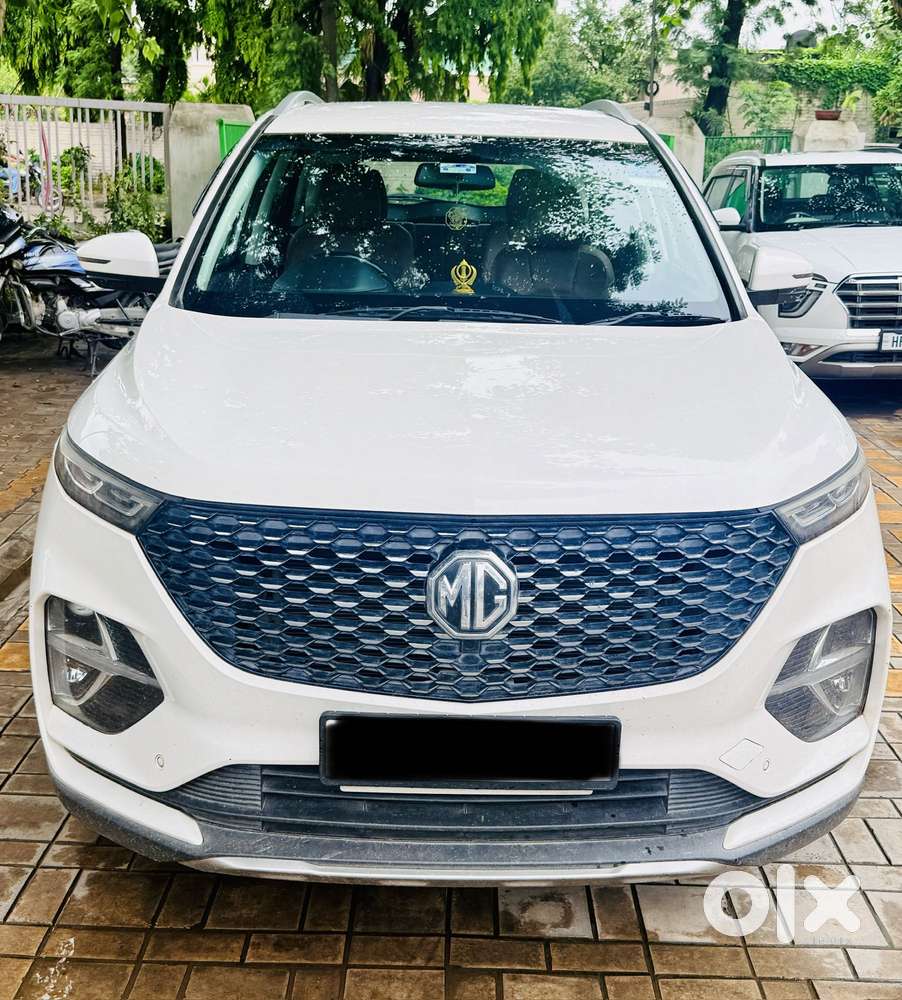 Mg Hector Plus Sharp Pro 1.5 Turbo Petrol Cvt 6 Str Dual Tone, 2020,..