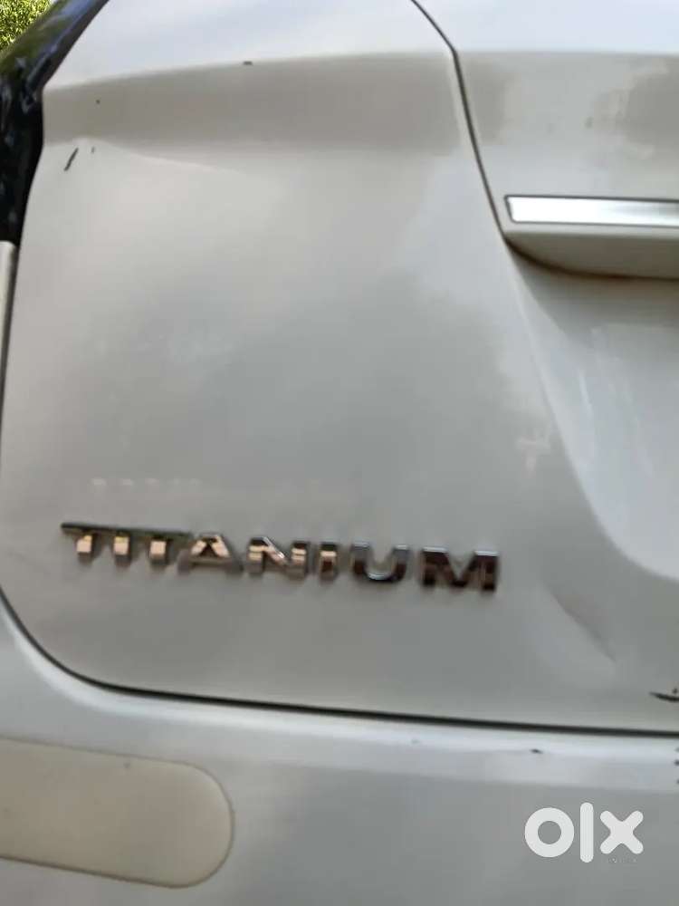 Ford Figo 2013 Petrol Well Maintained Car