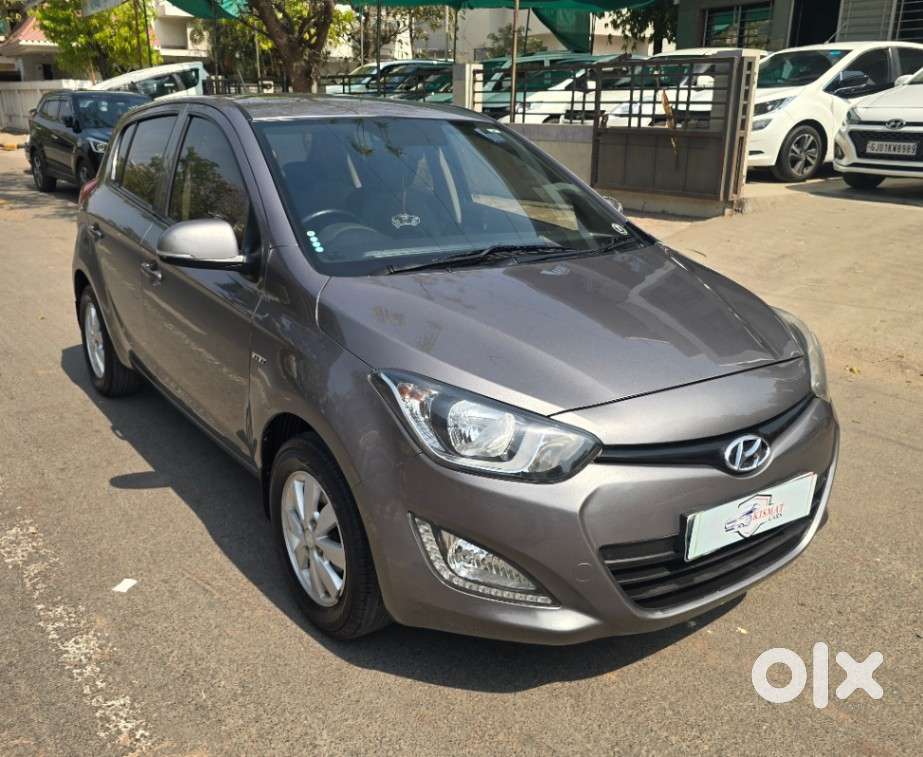 Hyundai I20 Sportz 1.2 Bs-iv, 2013, Petrol