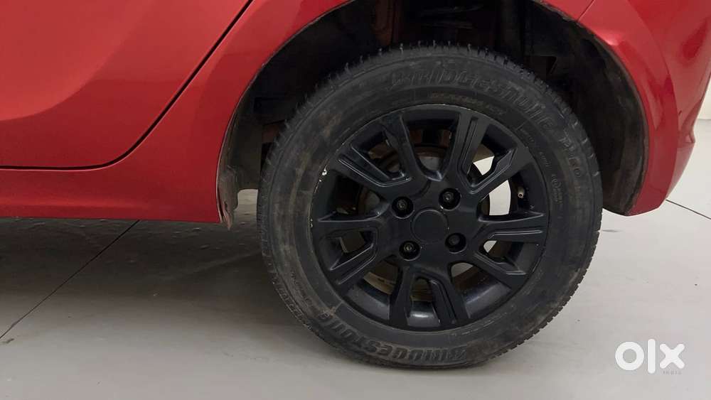 Tata Tiago Xz, 2016, Petrol