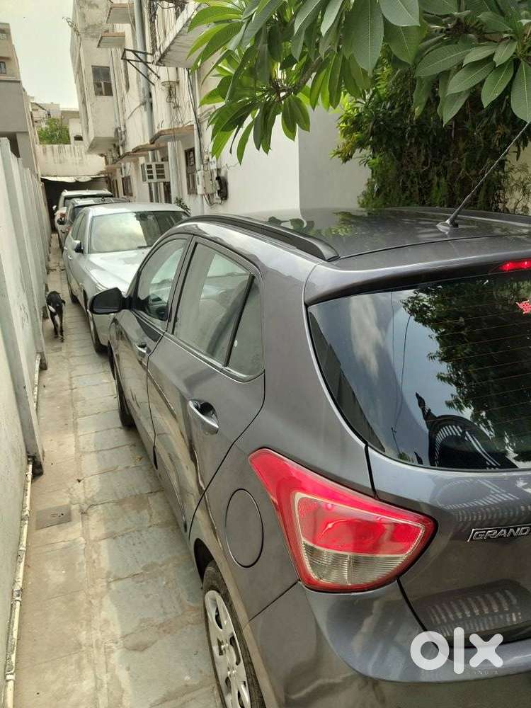 Hyundai Grand I10 Sportz Celebration Edition, 2016, Petrol