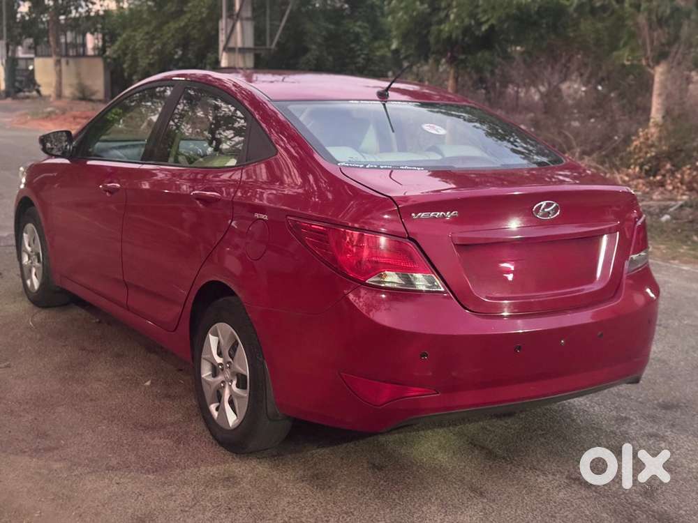 Hyundai Verna Petrol 2015