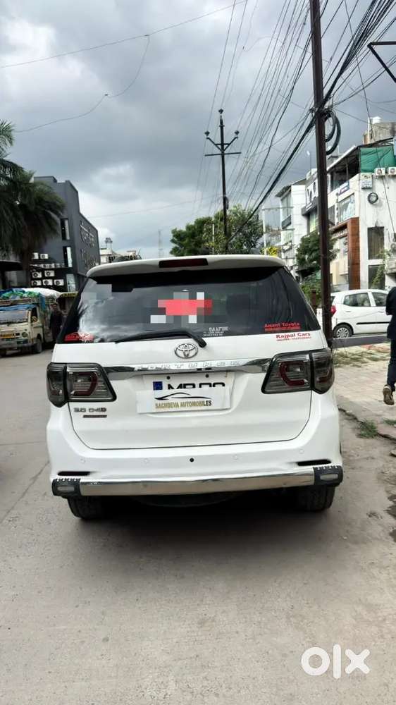 Toyota Fortuner Diesel At 2013