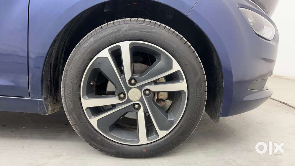 Tata Altroz Xz Plus (s) Diesel, 2023, Diesel