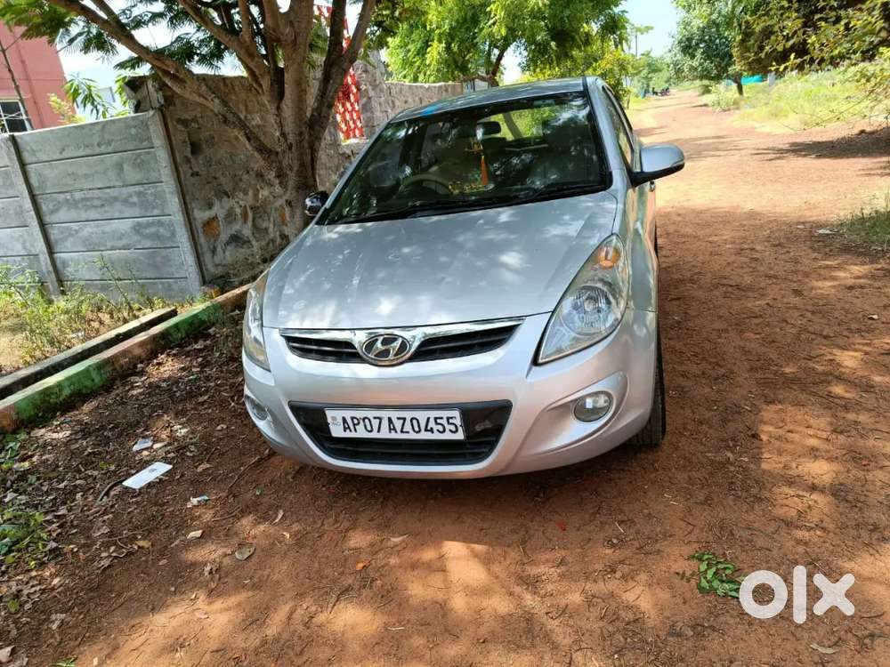 Hyundai I20 2010 Petrol Well Maintained
